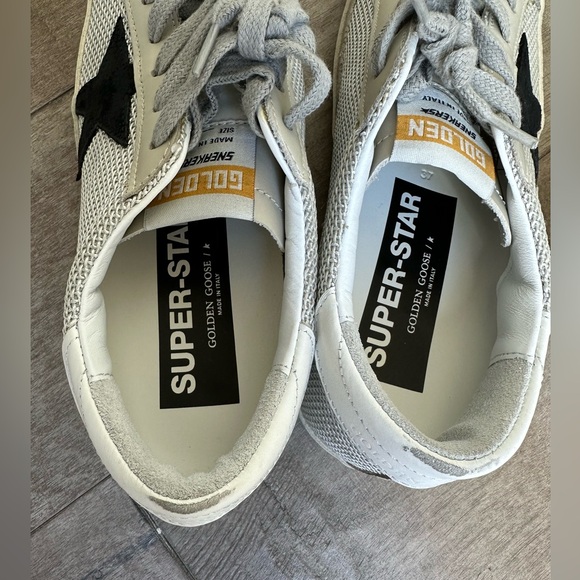 Golden Goose Superstar Sneakers with Black Star - Picture 4 of 7